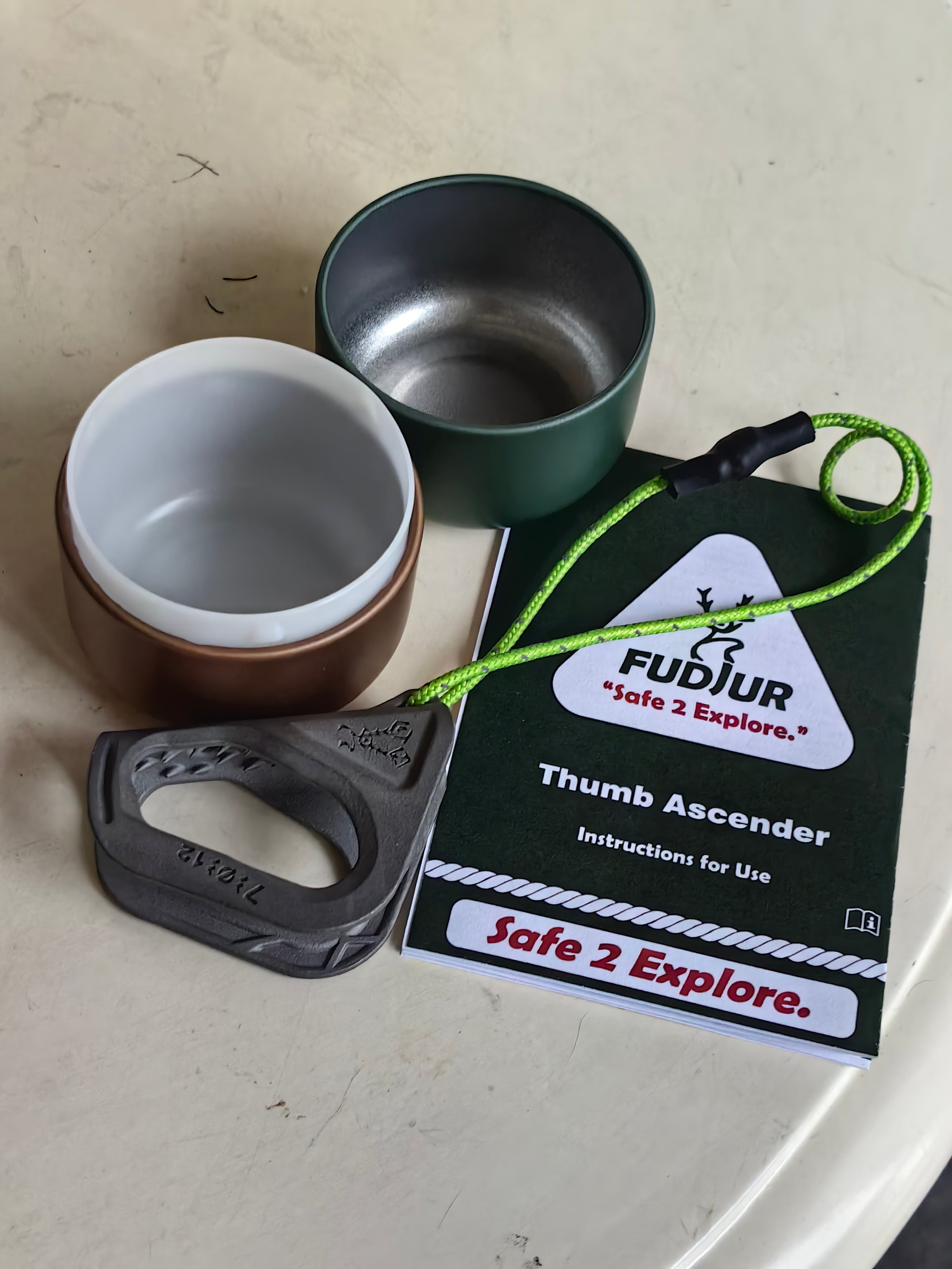 The ultralight multi-purpose rope grab is a standard ascender